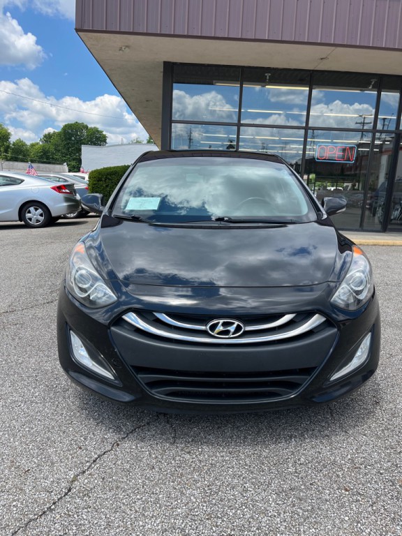 2014 Hyundai Elantra Image 2