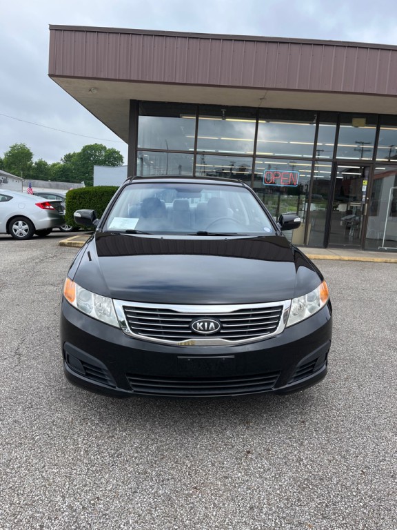 2010 Kia Optima Image 2