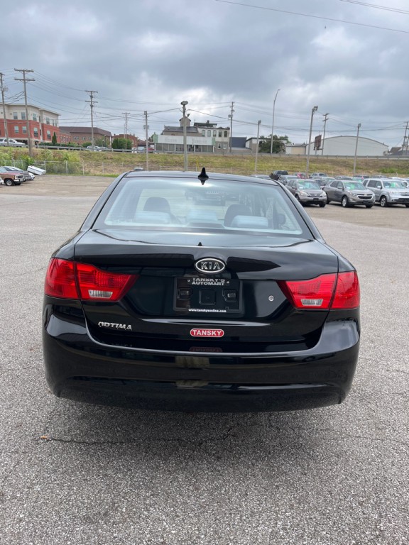 2010 Kia Optima Image 6