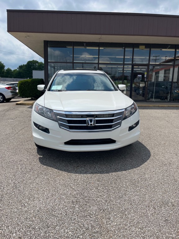2010 Honda Crosstour Image 2