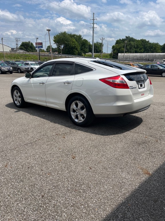 2010 Honda Crosstour Image 5