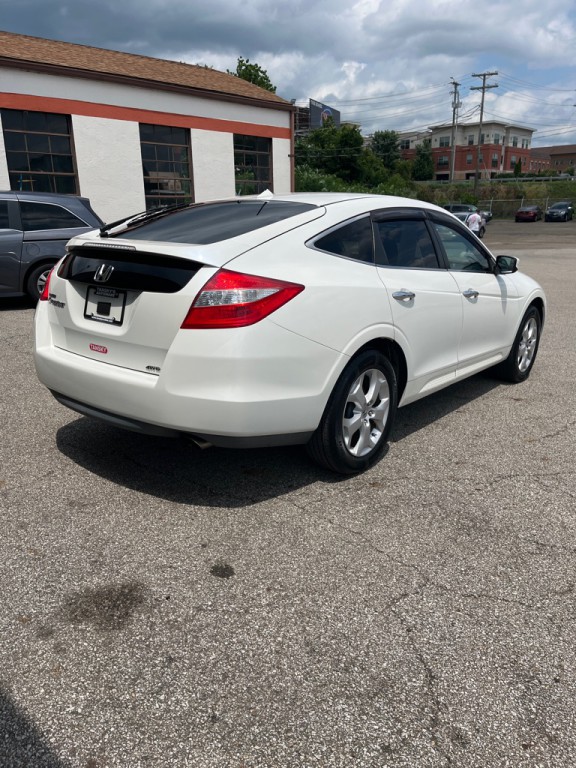 2010 Honda Crosstour Image 7