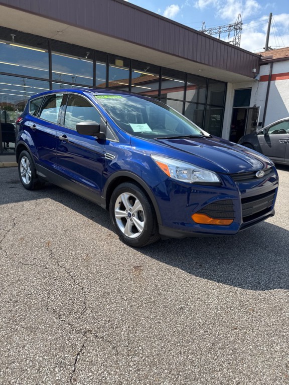 2015 Ford Escape Image 1