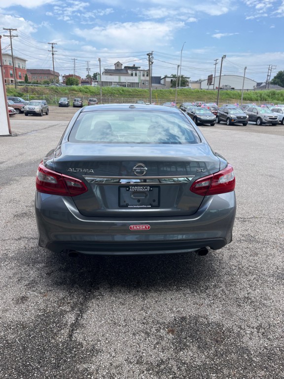2018 Nissan Altima Image 6