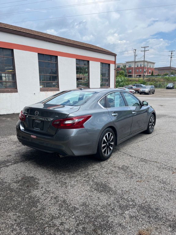 2018 Nissan Altima Image 7