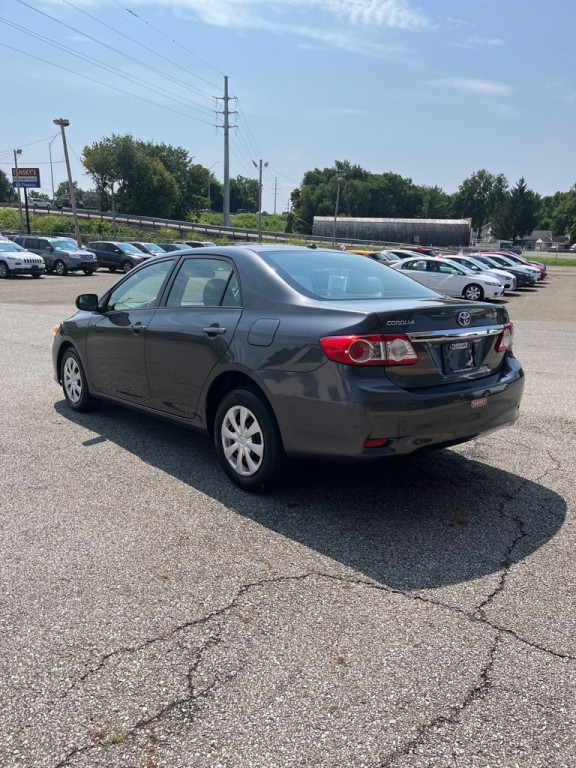 2011 Toyota Corolla Image 5
