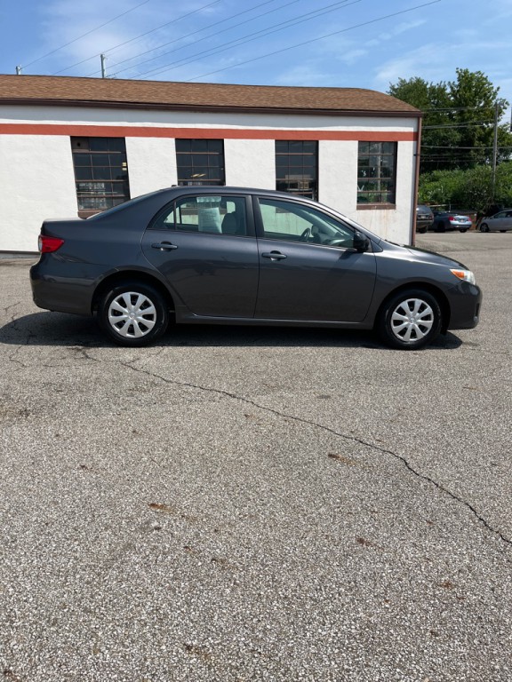 2011 Toyota Corolla Image 8