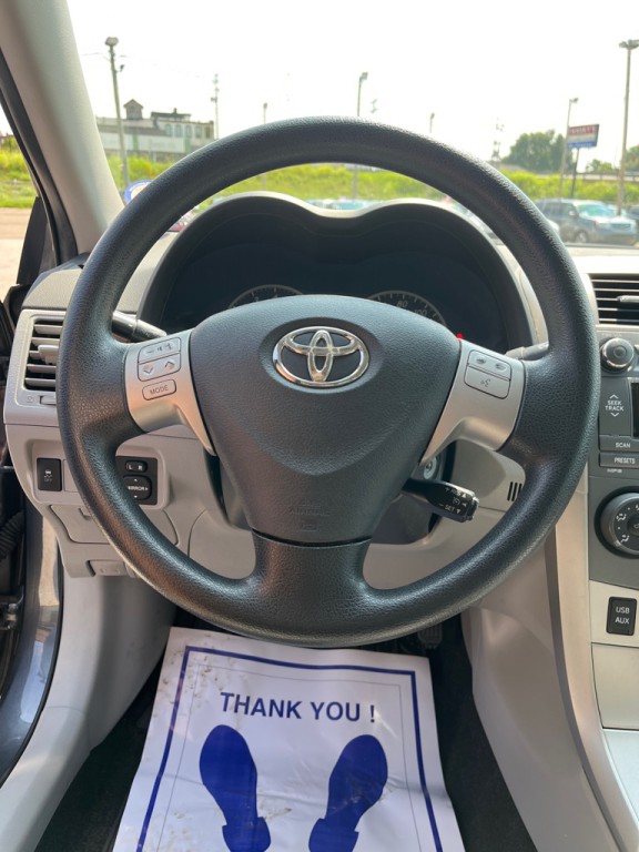 2011 Toyota Corolla Image 9