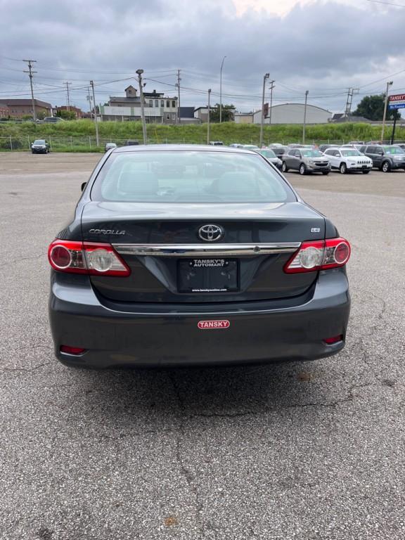 2013 Toyota Corolla Image 6