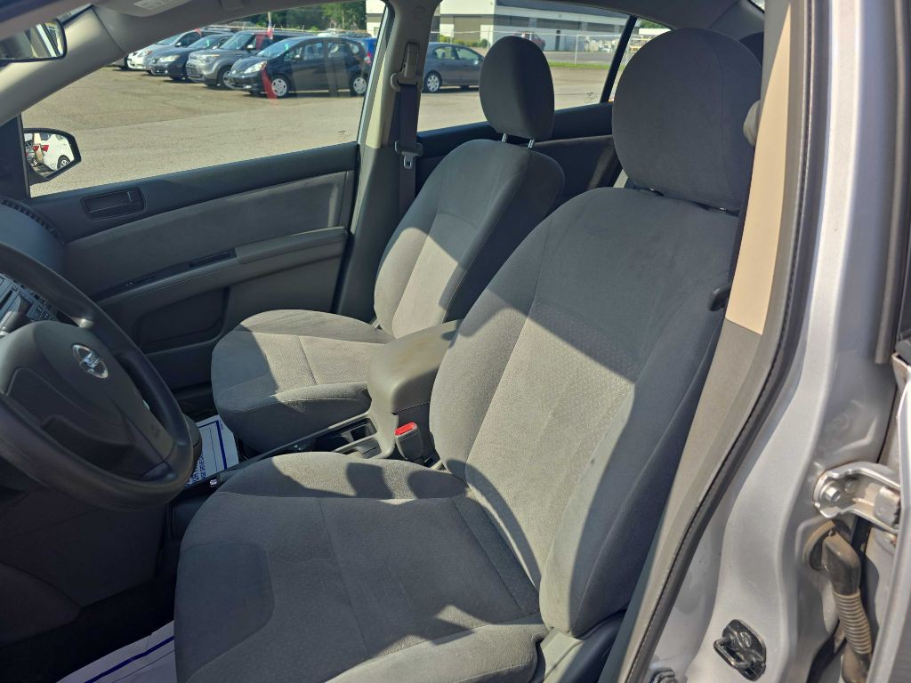 2009 Nissan Sentra Image 9