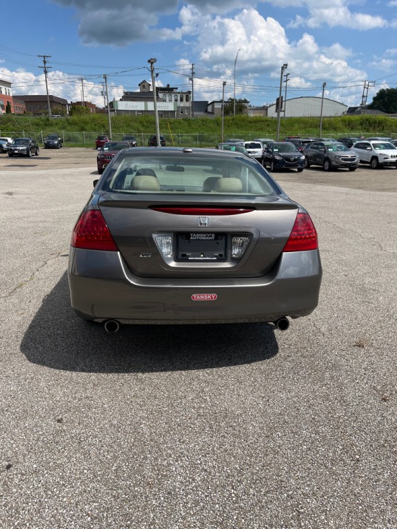2007 Honda Accord Image 6