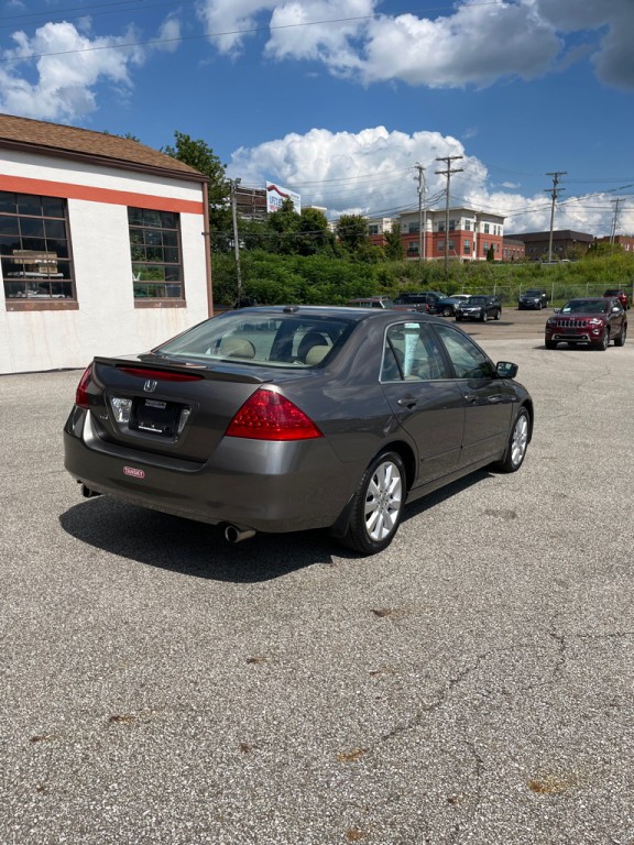2007 Honda Accord Image 7