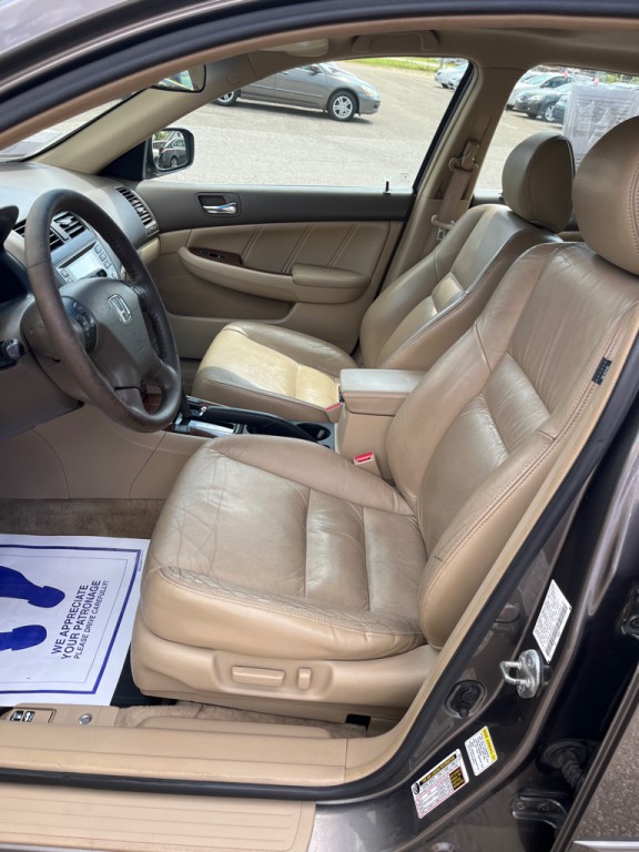2007 Honda Accord Image 11