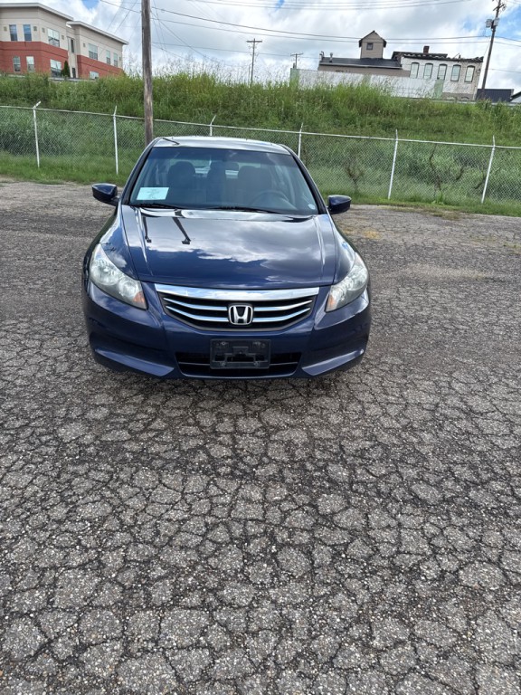 2012 Honda Accord Image 2