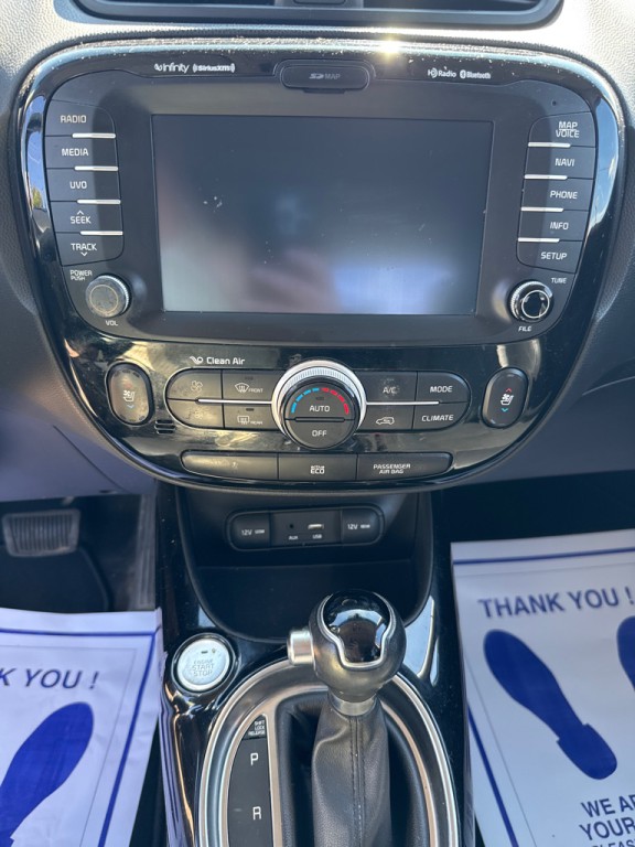 2016 Kia Soul Image 8