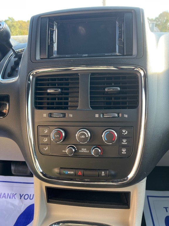 2017 Dodge Grand Caravan Image 10
