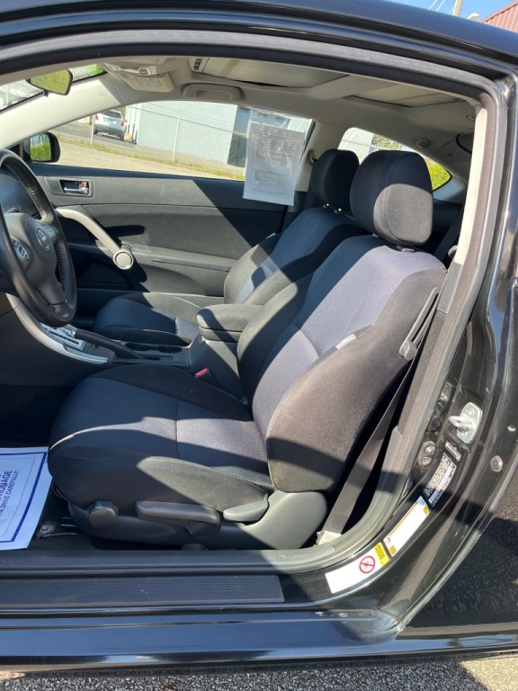 2009 Scion tC Image 11
