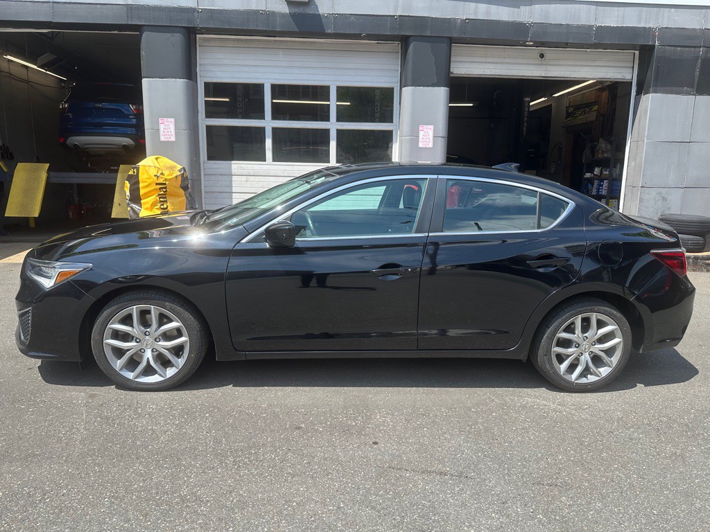 2019 Acura ILX Image 2