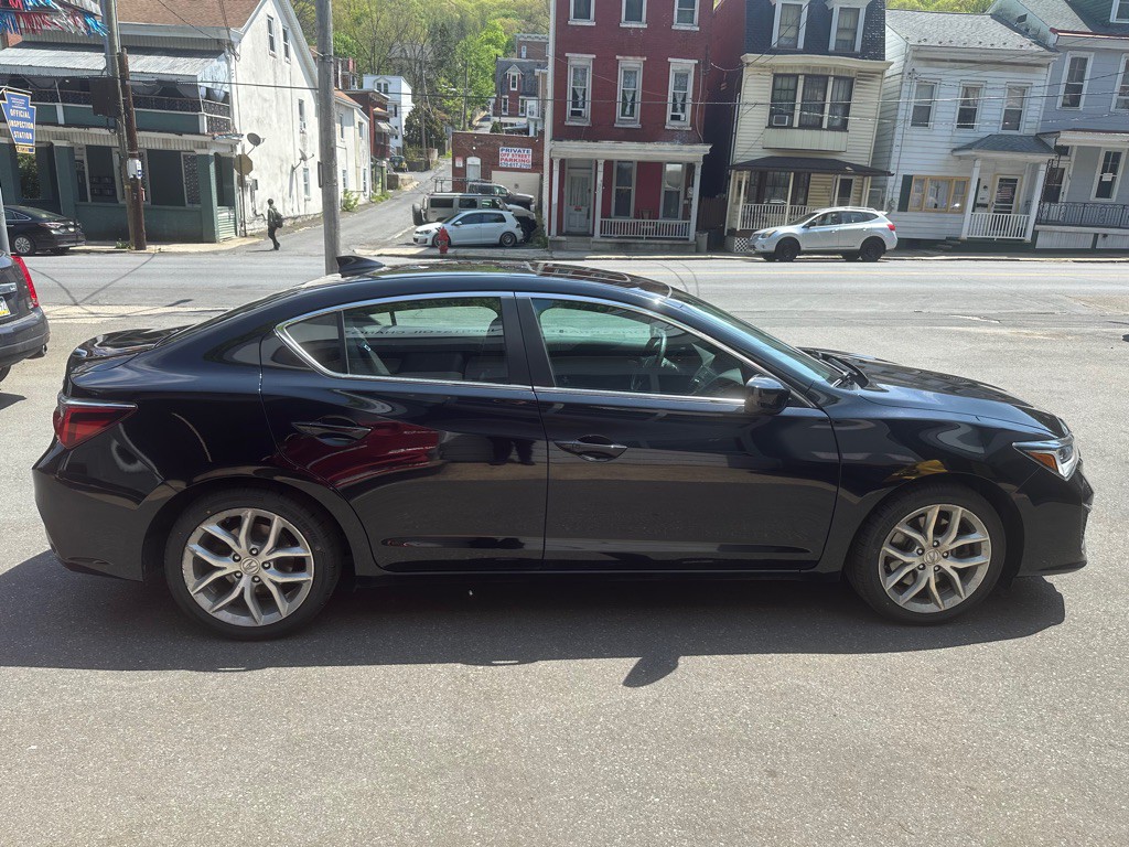 2019 Acura ILX Image 6