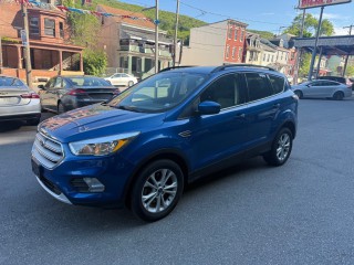 Image for 2018 Ford Escape SE ID: 6546591
