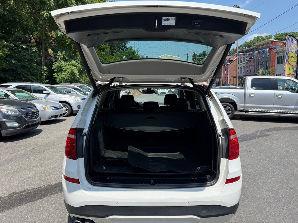 2017 BMW X3 Image 5