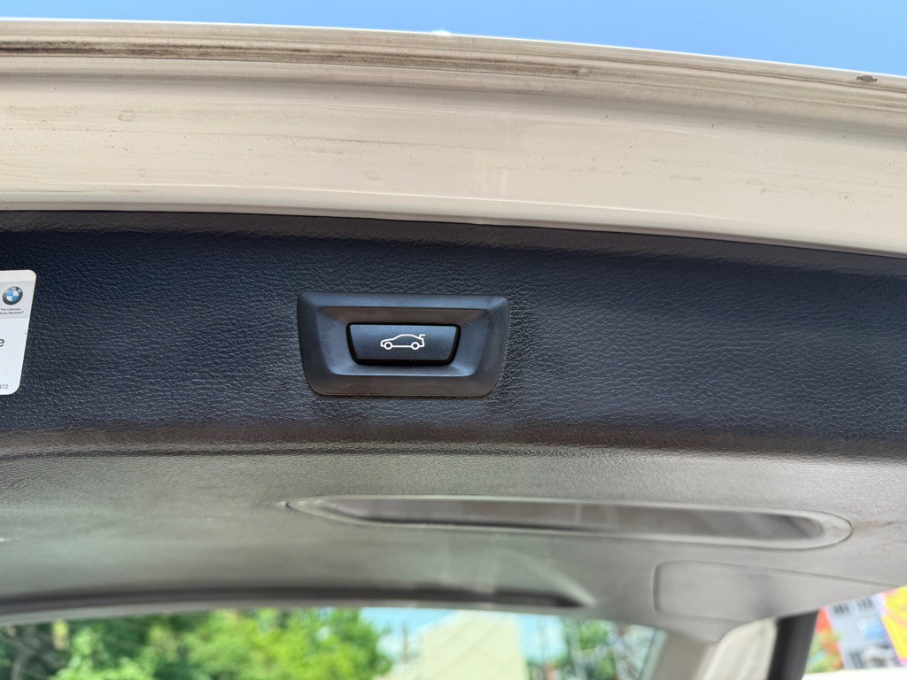 2017 BMW X3 Image 6