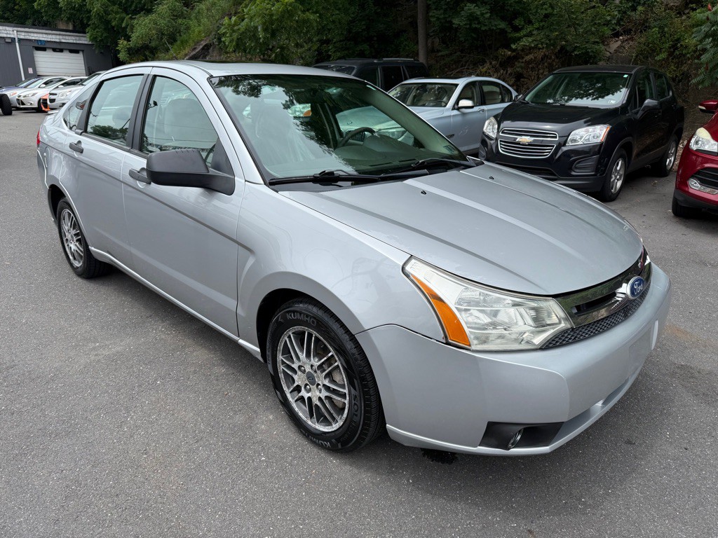 2010 Ford Focus Image 7