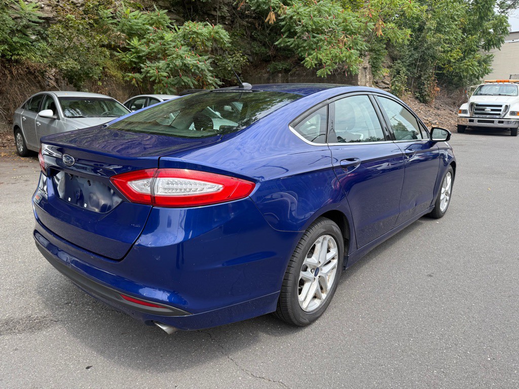 2015 Ford Fusion Image 5