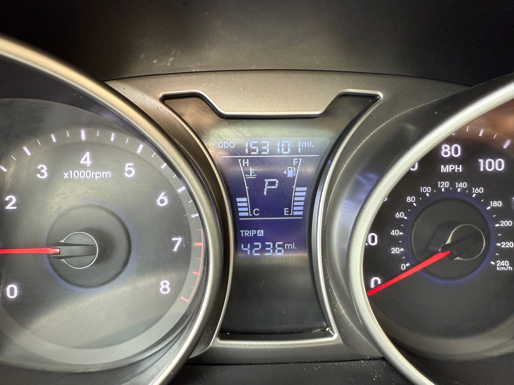 2013 Hyundai Veloster Image 11