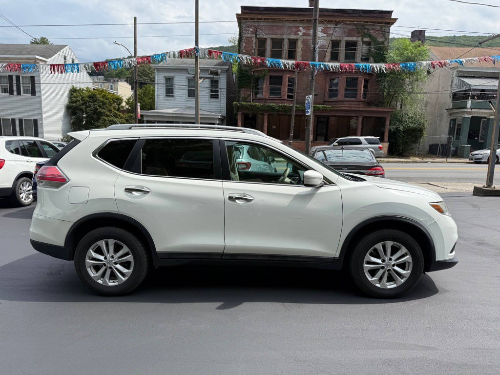 2015 Nissan Rogue Image 6