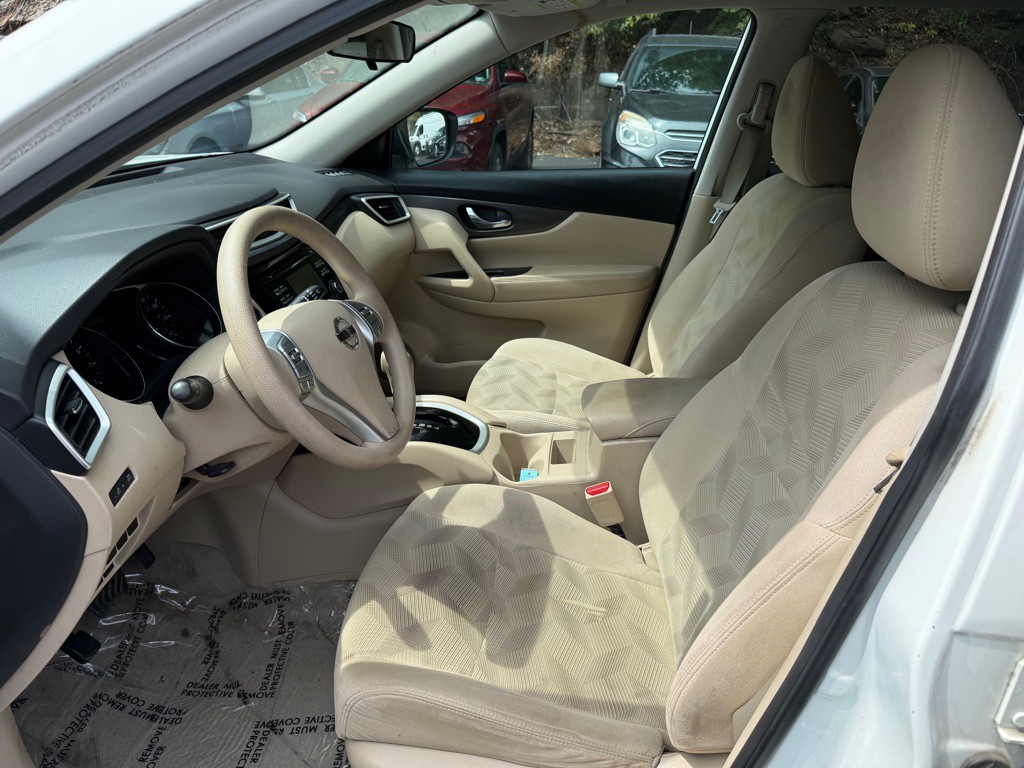 2015 Nissan Rogue Image 11