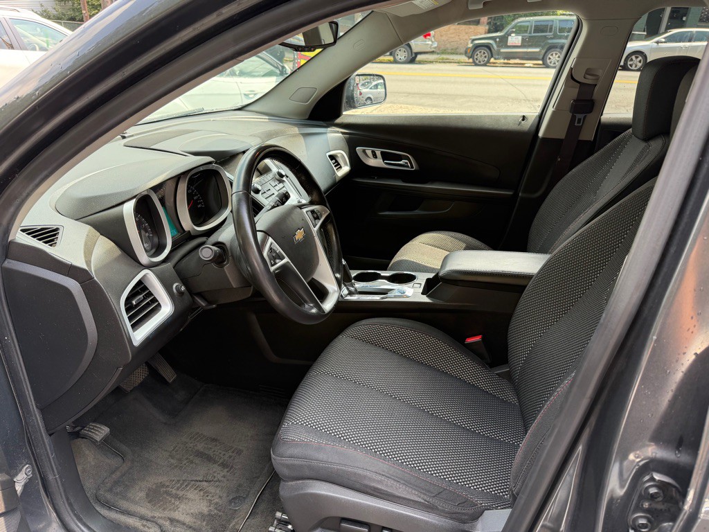 2017 Chevrolet Equinox Image 10