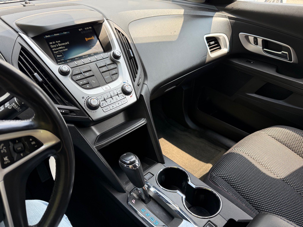 2017 Chevrolet Equinox Image 13