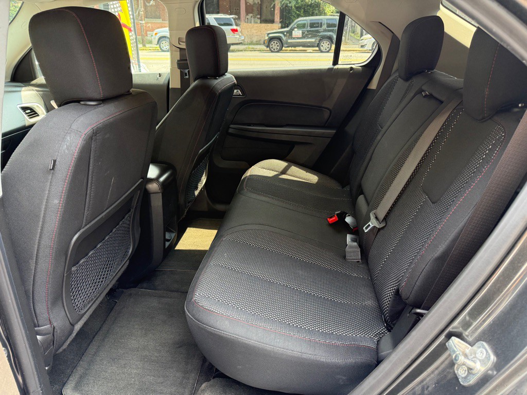 2017 Chevrolet Equinox Image 18