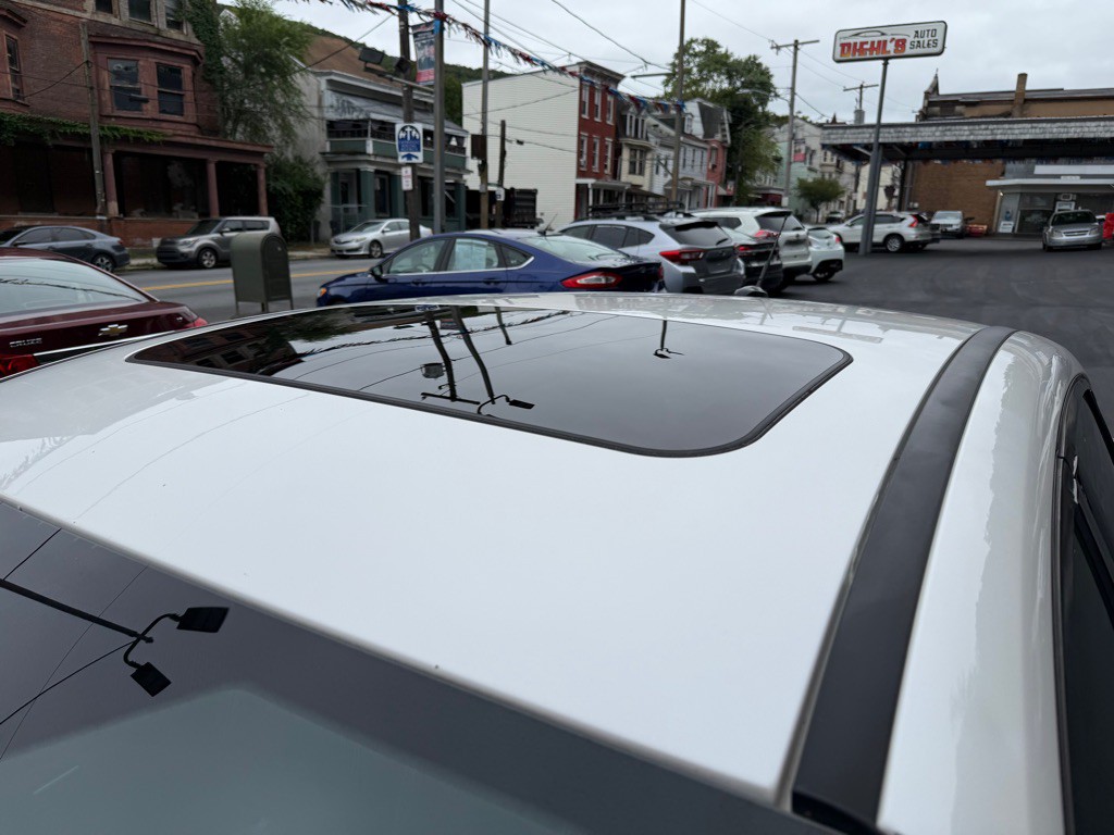 2012 Ford Focus Image 10