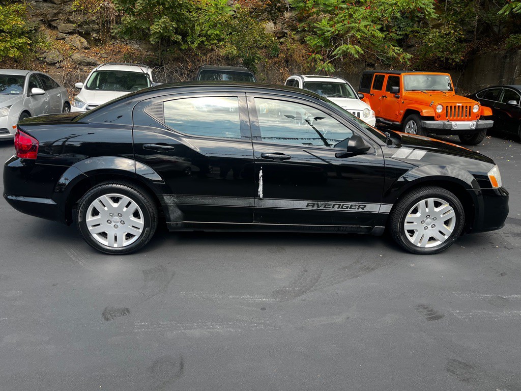 2013 Dodge Avenger Image 6