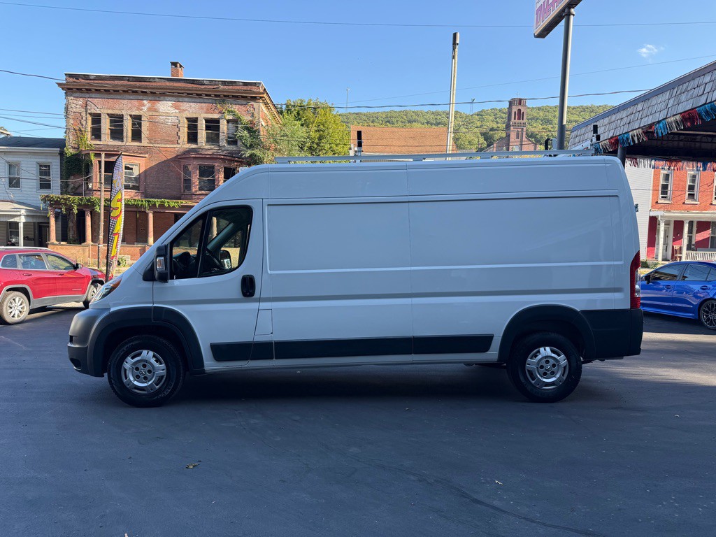 2015 RAM Promaster Image 2