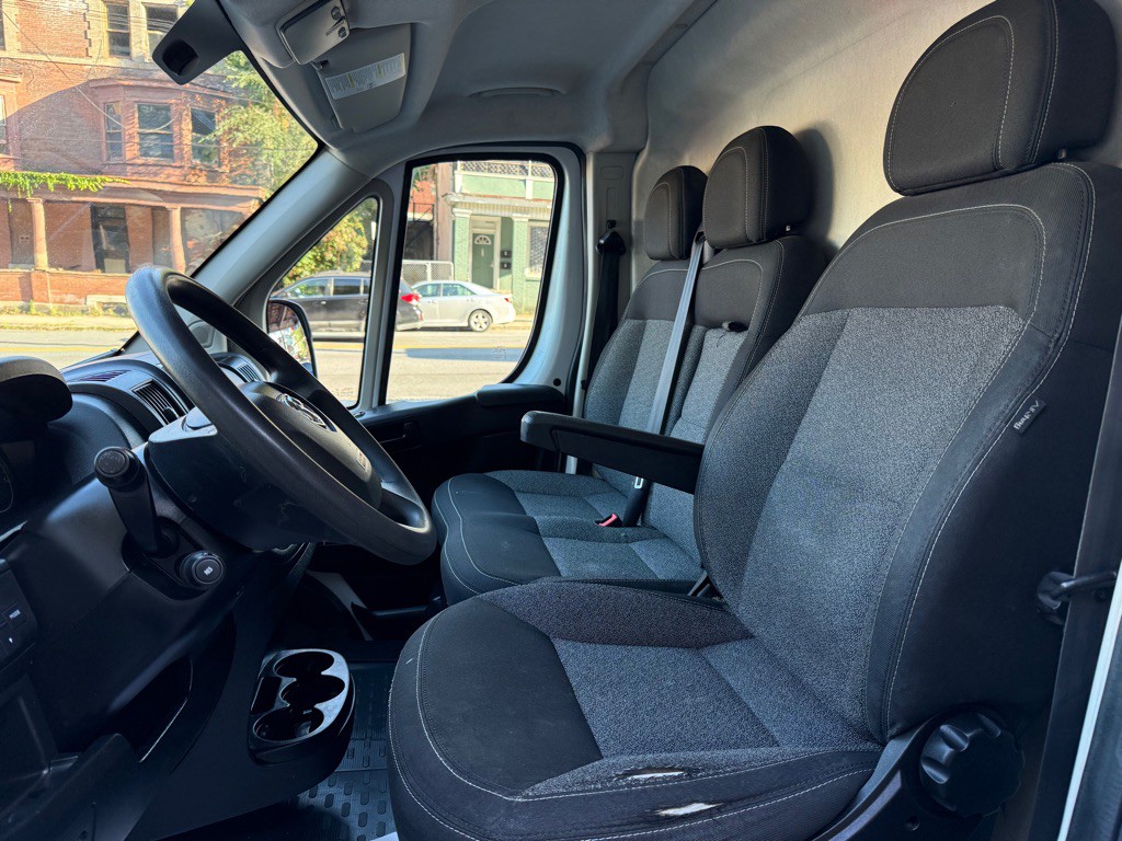 2015 RAM Promaster Image 14
