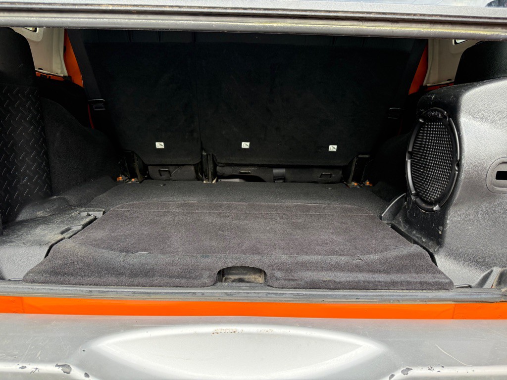 2012 Jeep Wrangler Unlimited Image 6