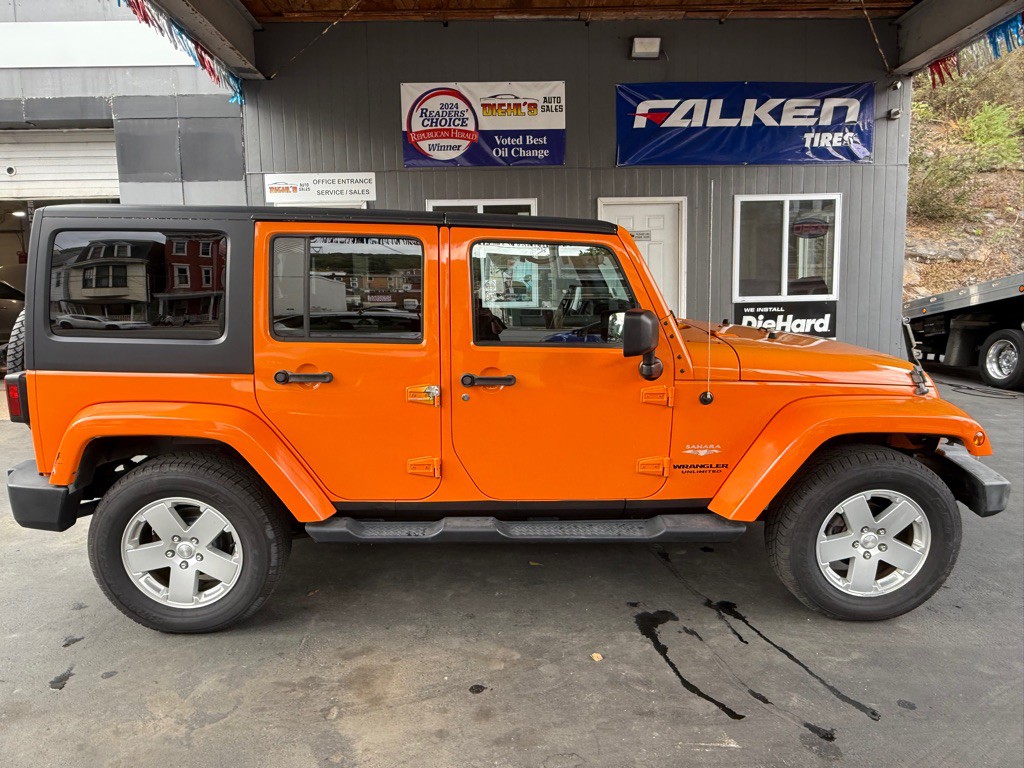 2012 Jeep Wrangler Unlimited Image 8