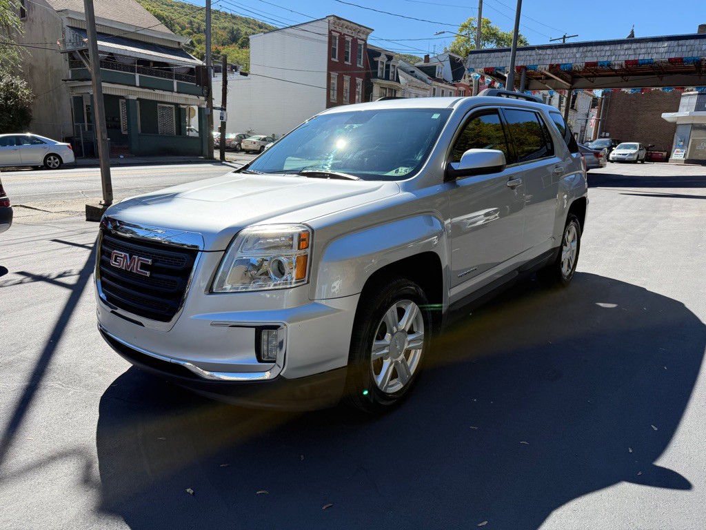 2016 GMC Terrain Image 1