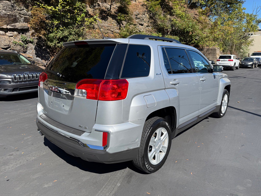 2016 GMC Terrain Image 6