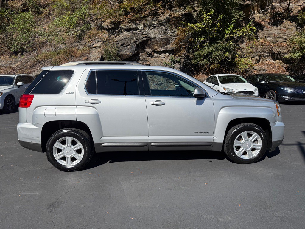 2016 GMC Terrain Image 7