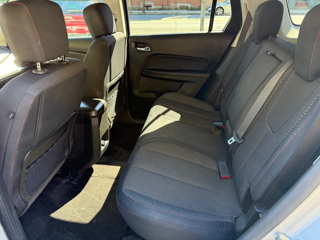 2016 GMC Terrain Image 17