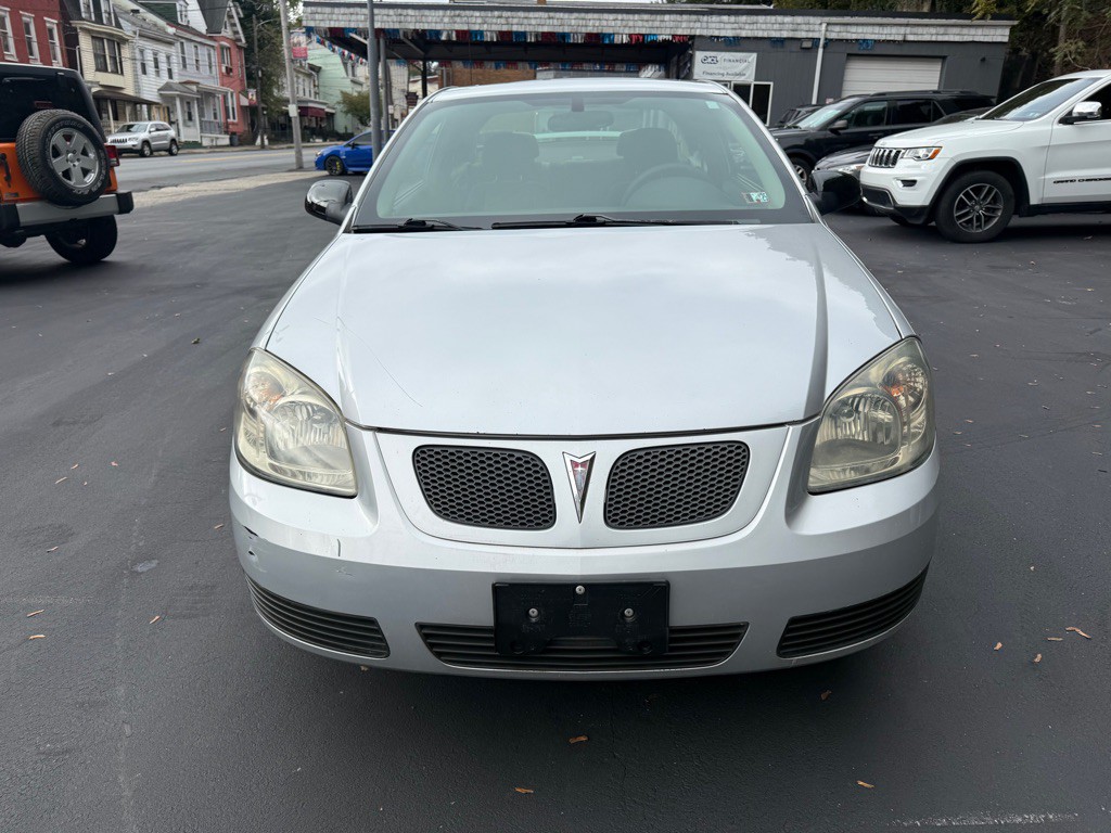 2007 Pontiac G5 Image 8
