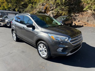 Image for 2018 Ford Escape SE ID: 6945416