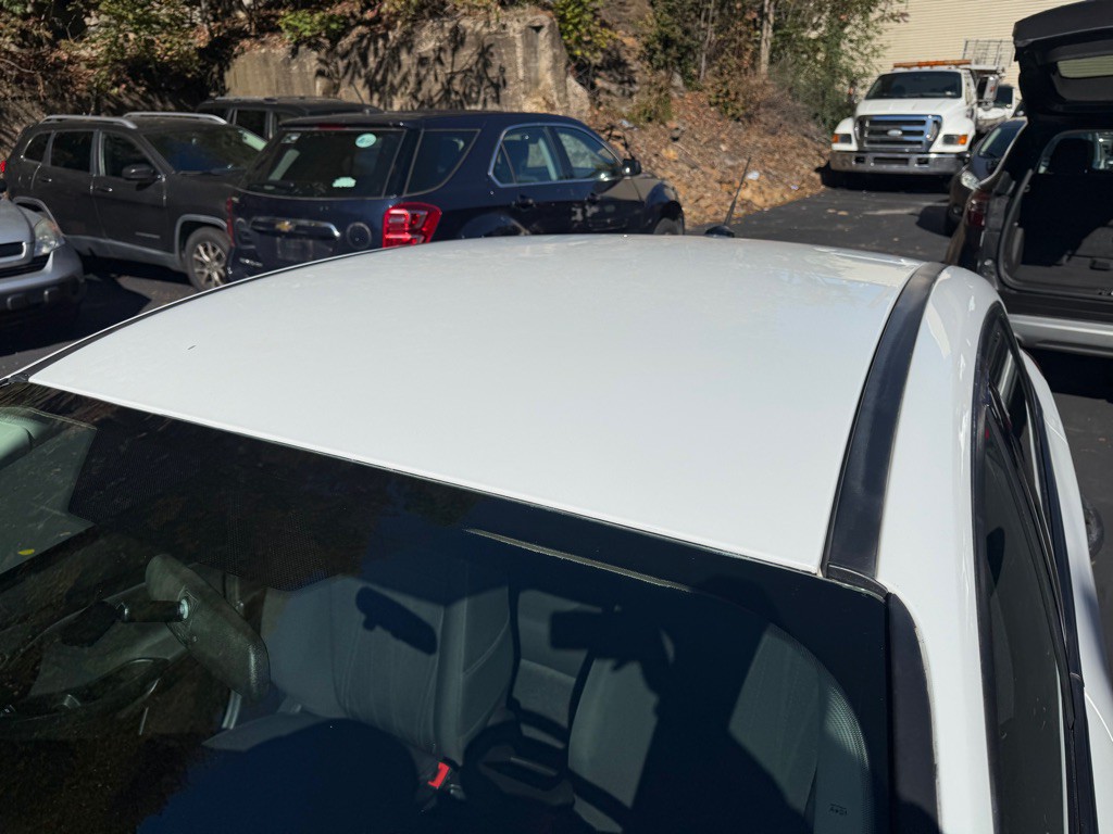 2016 Ford Focus Image 9