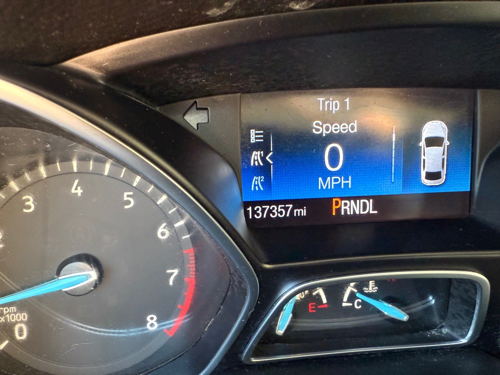 2016 Ford Focus Image 16