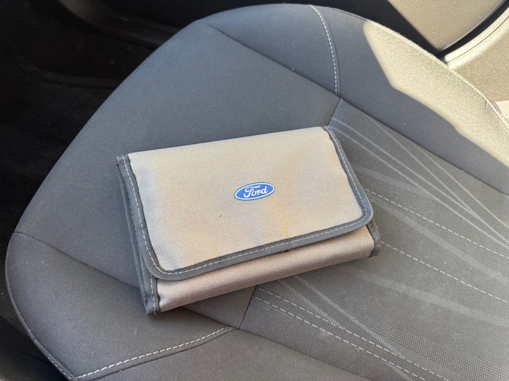 2016 Ford Focus Image 17