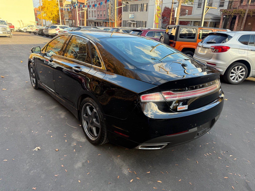 2016 Lincoln MKZ Image 3